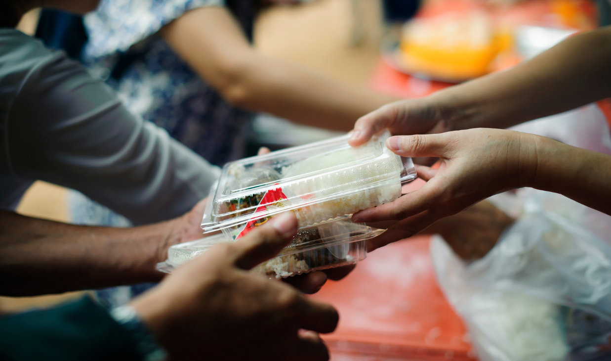 Spreading Love: The Beauty of Random Acts of Kindness